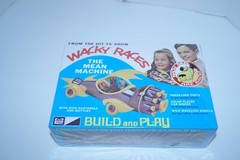 MPC Build and Play Wacky Races The Mean Machine 1/25 Scale Plastic Model Kit