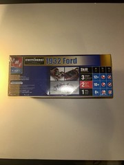 AMT Ertl 1932 Ford Buyer’s Choice 1:25 Scaled Sealed In Plastic