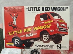 Lindberg “Little Red Wagon” Bill “Maverick” Golden Dodge Model Kit 1:25 NOB