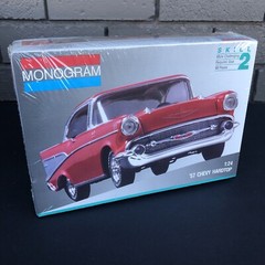 Monogram 57 Chevy Hardtop 1:24 Car Model Kit 2225 Sealed 1:24 Scale See Photos