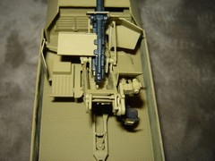 Armoured Vehicle w/Gun Well Built & Painted Excellent Condition 1/35 Built