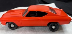 Vintage 1969 Chevy Chevelle SS 396 Built Model Partial Paint Extra Parts Box