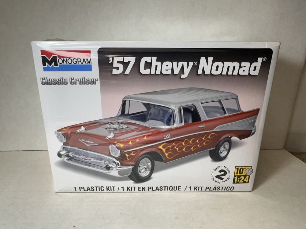 Monogram 1957 Chevy Nomad Classic Cruiser 1:24 Model Kit #85-0883 NEW SEALED