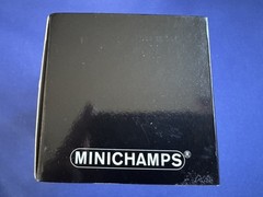 1/43 Minichamps AUDI A6 Saloon • 3.2 l • Quatro • 1997 • Black