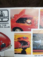 AMT Modern Classic Cobra Roadster 1:25 Scale Skill Level-2 Open Box but Complete