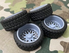 Resin 24-in. “Ignition” Truck wheels with 32 in. offroad tires ,1/24,1/25