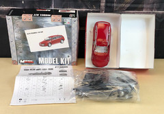 OPEN BOX Mondo Motors Italy 1:24 Metal Diecast Model Kit ALFA ROMEO 159 SW