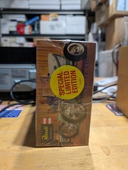 Revell Ed “Big Daddy”Roth’s Outlaw 1/25 “Jewel” Show Car SIB 1994 Model Kit