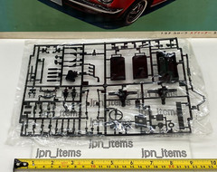 Nichimo 1/20 Toyota Corolla Sprinter SL Vintage Motorized Kit Unassembled