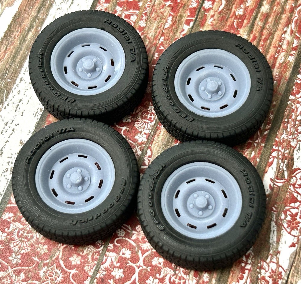 1/24 Scale: 15-inch “8-slot Steel” Resin model car wheels/tires, 1/25
