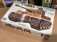 Tamiya 35194 1/35 WWII German Panzer VI Tiger I Ausf.E Mid Production