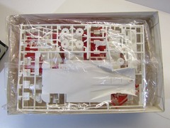 Hasegawa 1:24 Scale Kremer Kenwood Porsche 962C model kit #CC013:1200