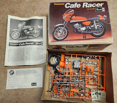 Kawasaki Cafe Racer 1:12 Revell H-1516 Vintage Model Motorcycle Kit Unassembled