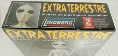 Alien Rosewell 7 3/4 Inch Unassembled Plastic Model Kit skill level 2 lindberg