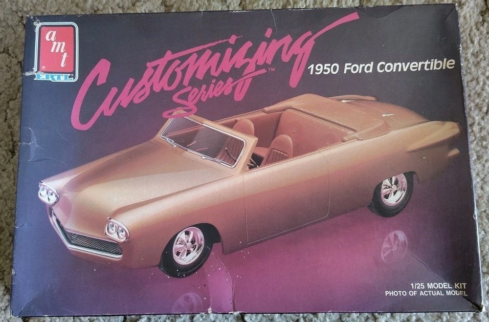AMT 1950 Ford Convertible Customizing Series 1:25 Kit #6831 Complete