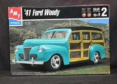 AMT Ertl 41 Ford Woody Street Rod 1:25 Model Kit 38115 Unbuilt NO DECALS