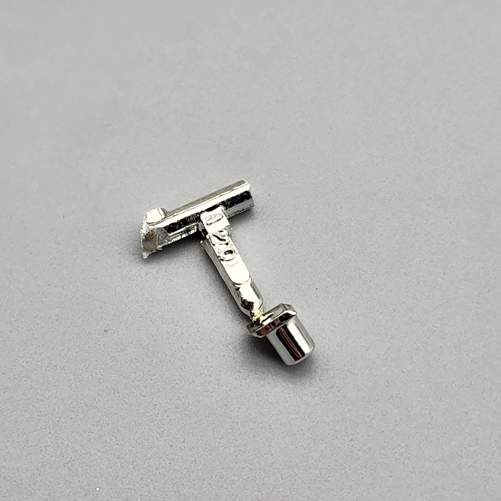 AMT/ERTL 1/25 Mercury Cougar 38206 Parts Kit Bash Chrome Piece #120