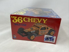 AMT 1936 Chevy Wild One Dirt Track Model Kit #21374P 1/25 Factory Sealed