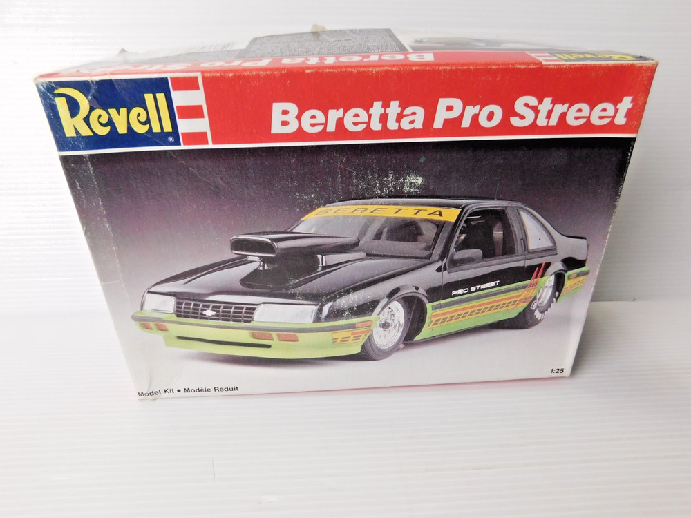 Revell Beretta Pro Street 1:25 Hot Rod Model Kit 7168