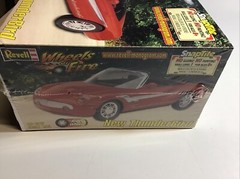 Revell Snaptite Wheels of Fire RED 2003 FORD THUNDERBIRD 1/25 SEALED MODEL KIT