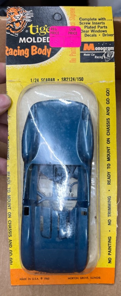 Monogram Sr2412 Scarab Slot Car Racer NOS Tiger Racing Body vintage 1/24 McM