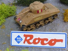 Roco Minitanks Pro Painted WWII British M-4 A3 Sherman Tank Lot #9657B©