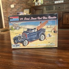 MONOGRAM ’29 Street Rod Blue Bandito Scale 1:24 2014 Factory Sealed
