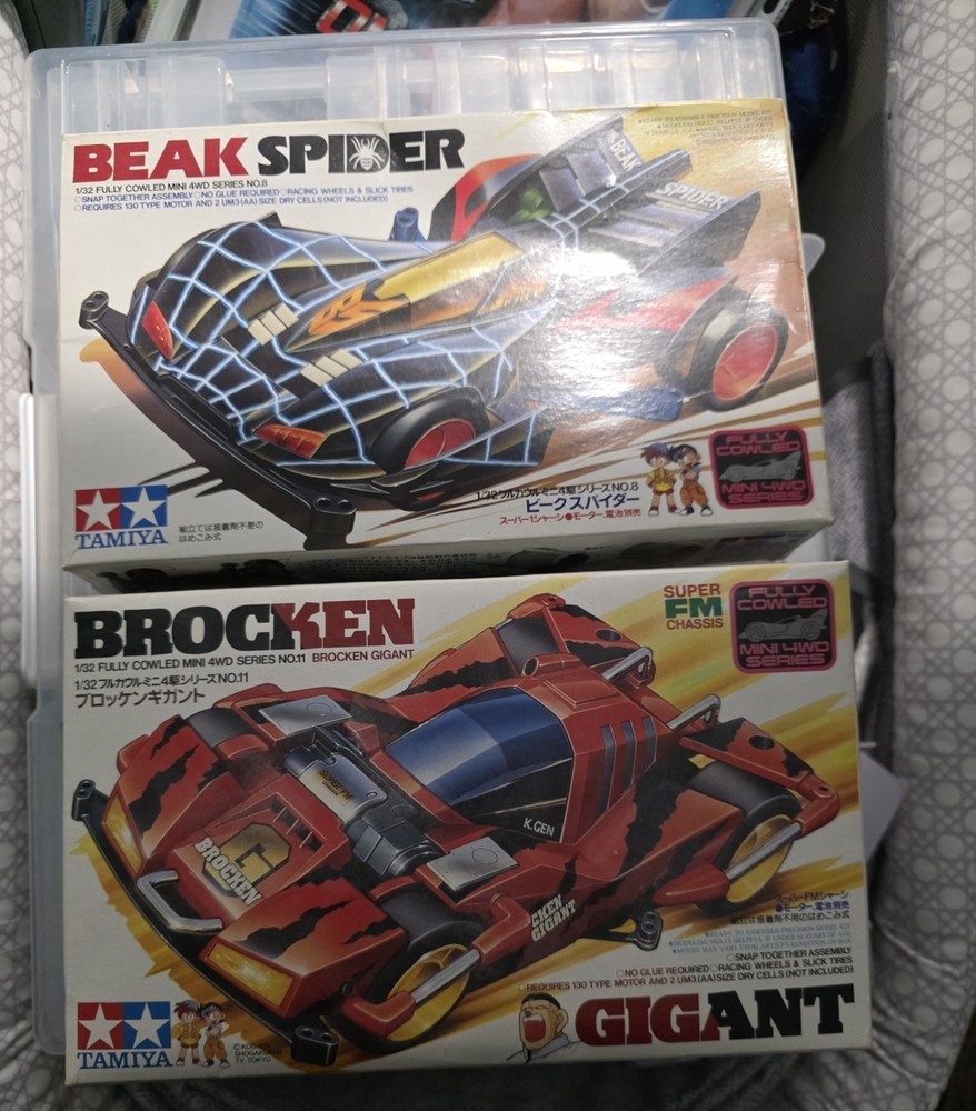 Tamiya Mini 4WD 1:32 Beak Spider & Brocken Gigant Fully Cowled Anime Model Kits