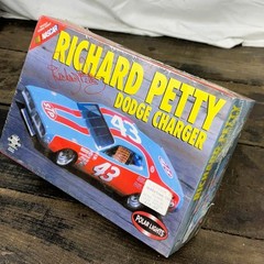 VINTAGE RICHARD PETTY Polar Lights Dodge Charger #6605 1/25 Plastic Model Sealed