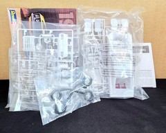Revell 1969 Boss 302 Mustang Model Kit 1:25 Muscle Car 85-4313 Unbuilt Open Box
