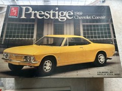 AMT PRESTIGE 1969 CHEVROLET CORVAIR 1/25 KIT MODEL/new/read