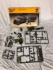Plastic model car kit lot – Willys Jeep, P38, etc. (see description / photos)!
