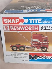 Monogram, Kenworth aerodyne cabover 1/32 France New in Box TSR