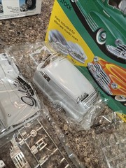 GALAXIE 1948 CHEVY SEDAN DELIVERY FACTORY SEALED INSIDE KIT!! CIRCA 1998! VMCP!