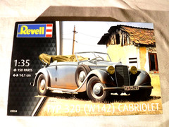 1/35 Revell WWII German Officers Car Mercedes Benz Typ 320 Coupe Cabriolet 03354