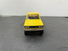 C3 Datsun 4×4 Pickup Truck built Vintage Car model 1/32 McM.