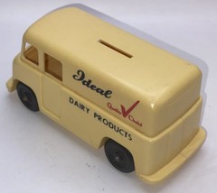 COMO Plastics Promo 1956 Ford/Divco Boyertown IDEAL Dairy Milk Van 1/25 Ivory
