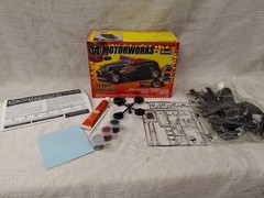 Revell Motorworks 1932 Ford Street Rod 1/24 Model Kit Skill 2