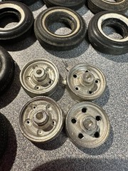Vintage Model Car Rubber Tires Lot Of 27 White Wall Mini Tires & 4 Metal Rims