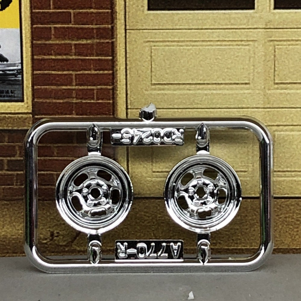 Willys Halibrand SLOT Mag Chrome WHEELS Gasser No Backs AMT1:25 LBR Model Parts