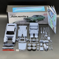 1/25 1968 AMC Javelin Premium Resin Model Kit w/ Engine, Decals & Clear Parts