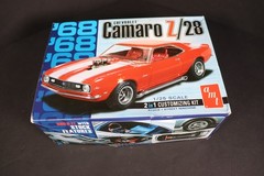 AMT 1968 Chevrolet Camaro Z/28 1/25 Model Kit 2 In 1 Open Box Sealed Parts (g2)