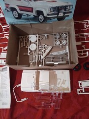 M1B rare Complete Monogram No. 2248, 1979 GMC “Jimmy” Model Kit truck gift