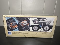 🔥😎2009 Revell Black Widow Special Ed 1/25 Scale ’57 Chevy 150 Utility Sedan🚦