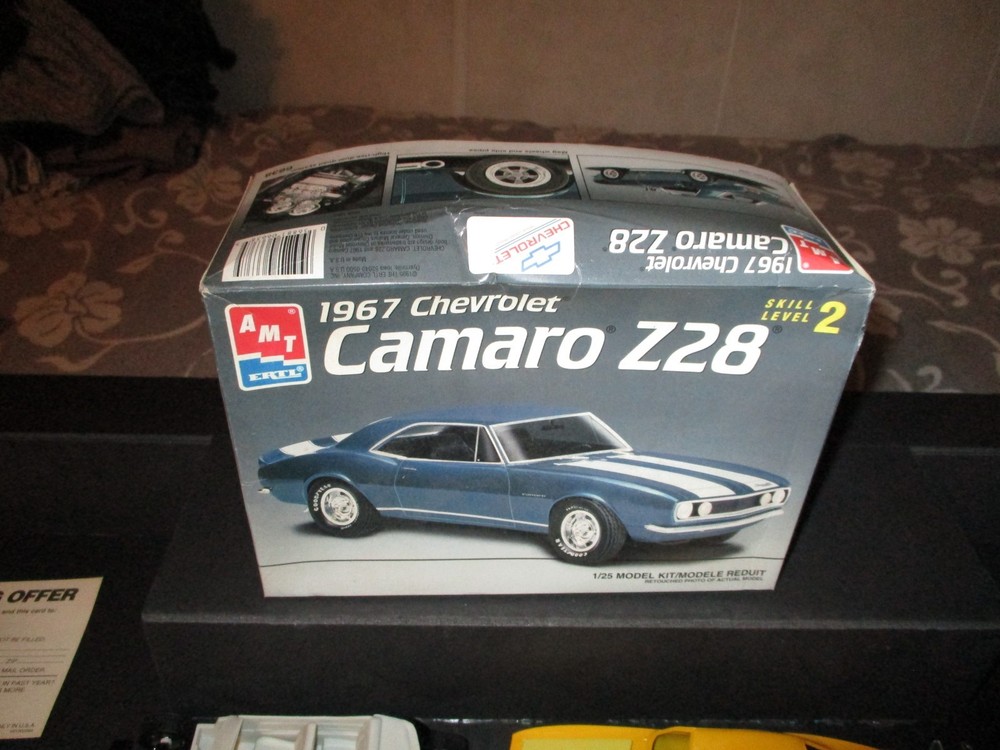 Vintage/AMT/Partial/Plastic/Built/Model(1967/CAMARO.Z/28/PARTS/LOT)1995/Nice