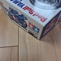 TAMIYA 1/12 scale Red Bull YAMAHA YZR500 99 WCM model kit