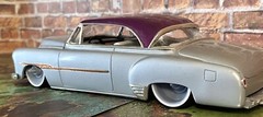 Resin 22 In. Modern Sombrero Style Wheels, W/One In. Whitewalls,1/24 1/25 Scale
