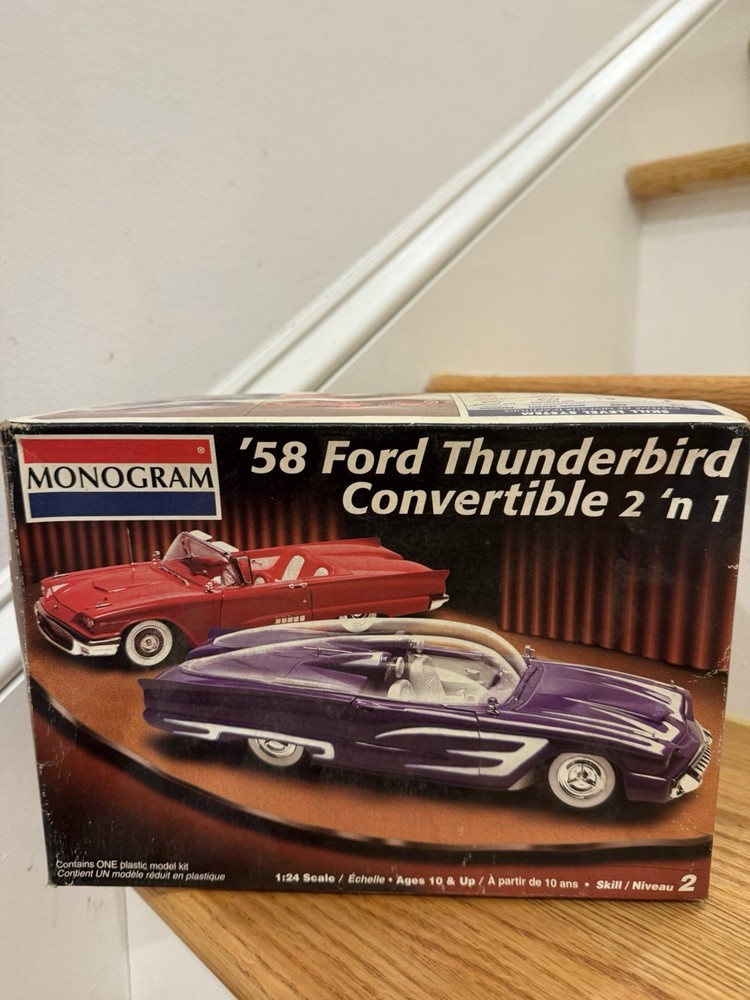 Monogram ’58 Ford Thunderbird Convertible 2 N 1 Plastic Model Car Kit