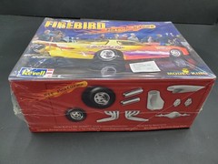 Revell Model King 2059 1/25 Scale Pontiac Firebird Match Racer Plastic Model Kit