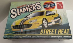 AMT 1227M Street Heat 1998 Chrysler Concorde Slammers SNAPFAST SEALED KIT